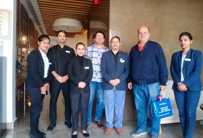 فندق Surestay By Best Western Model Town Amritsar