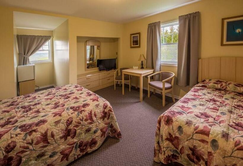 فندق صغير Auberge Doucet Inn