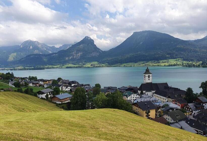 مبيت وإفطار Haus Salzkammergut