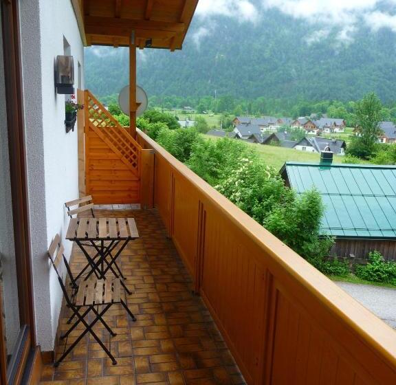 مبيت وإفطار Haus Salzkammergut