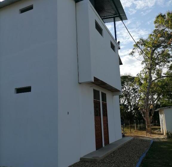 هتل کپسول Campestre La Maria