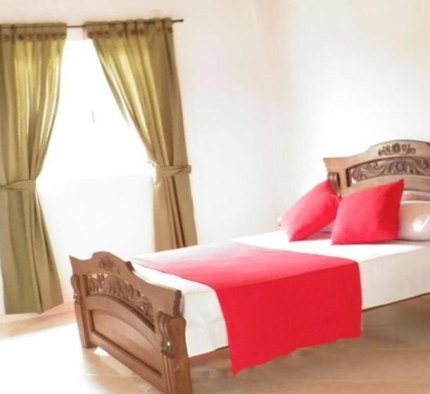 هتل کپسول Campestre La Maria