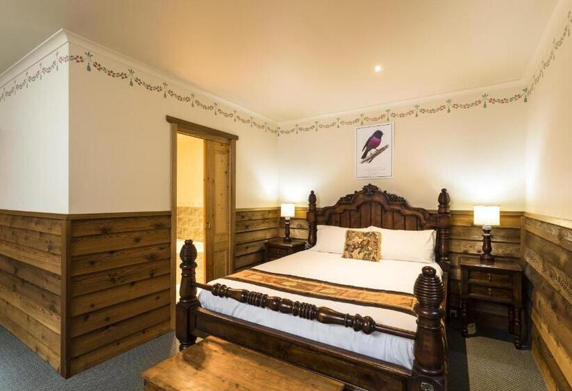 בית מלון כפרי Cradle Forest Inn
