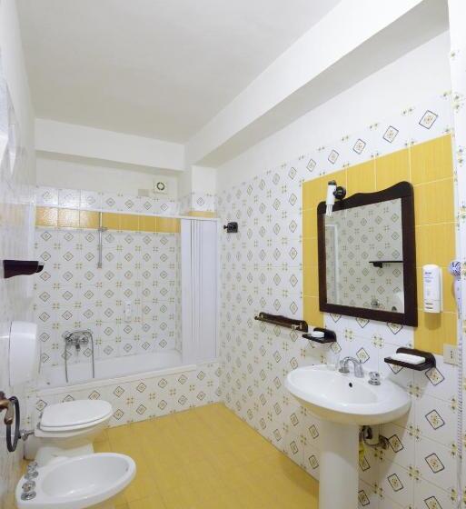 هتل Duca Di Castelmonte