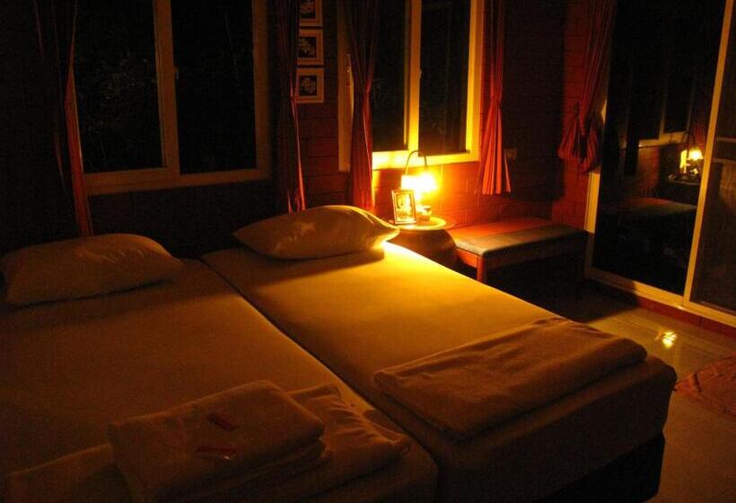 پانسیون P.y. Guest House
