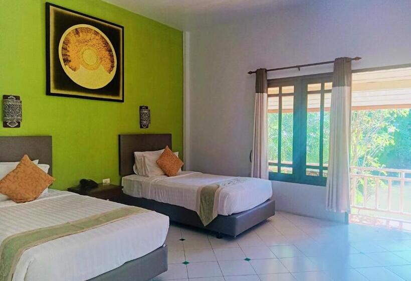 Poonyamantra Resort