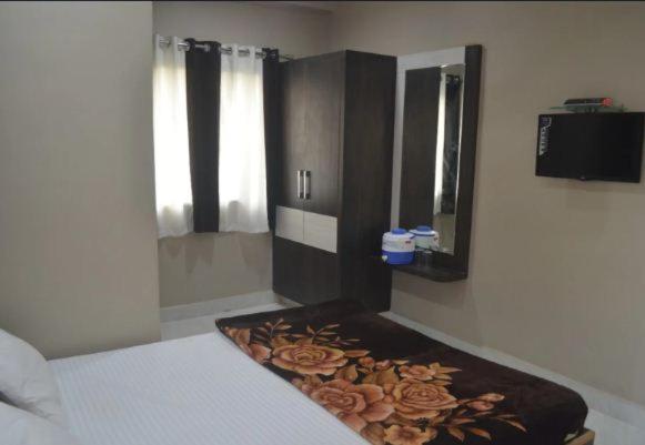Premium Hotel Near Nagoa Beach