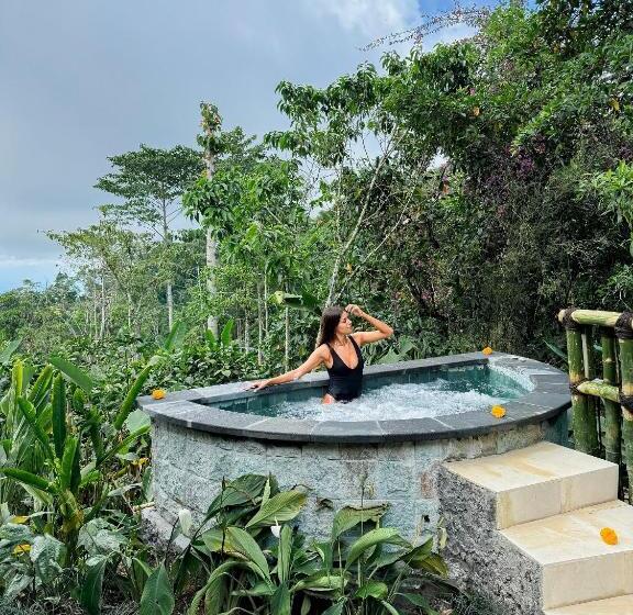 Munduk Moding Plantation Nature Resort