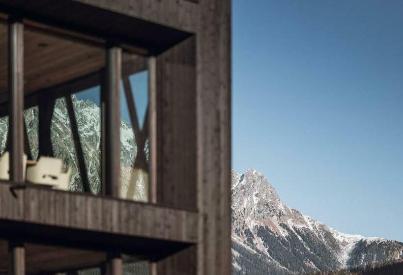 Bed and Breakfast Amus Suites Dolomites