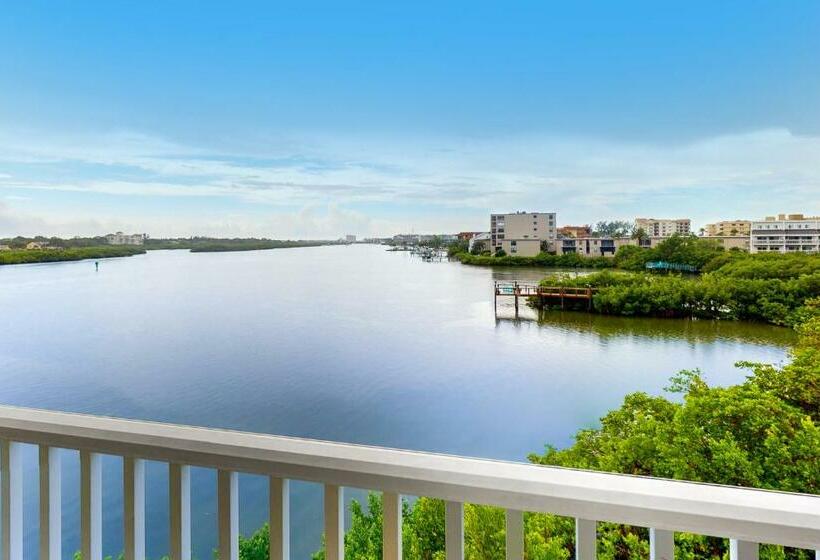 فندق Captain S Cove #207