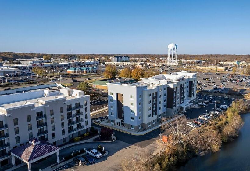ホテル Towneplace Suites By Marriott Richmond Colonial Heights
