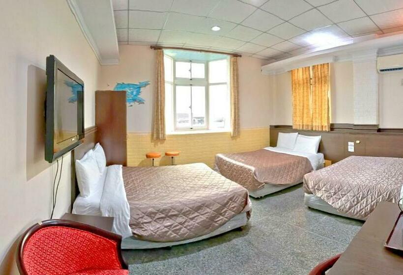 پانسیون 安德飯店