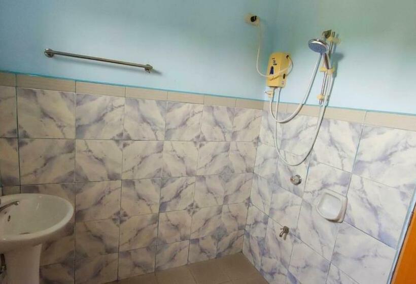 هتل Emshienell Beach Resort And Event Place