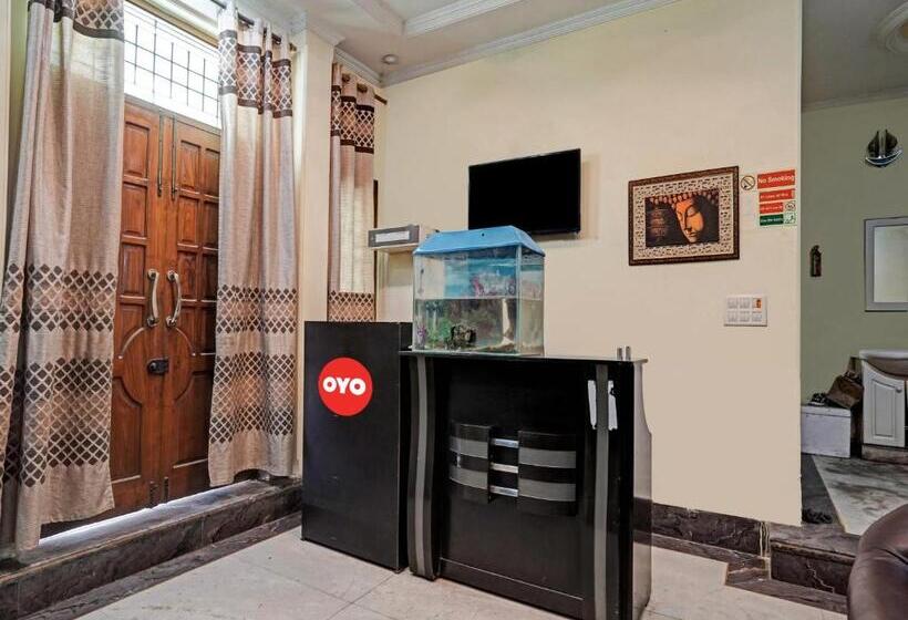 Hotel Oyo Flagship 81208 The Moonlight Residency