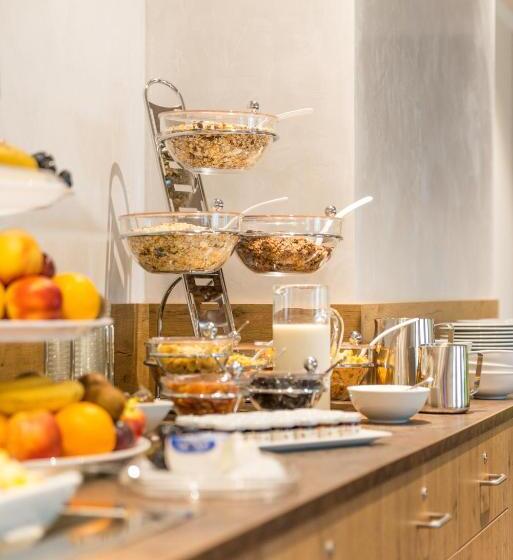 Ammi Hotel Garni