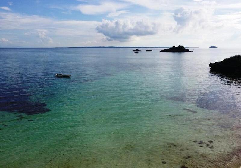 호텔 Blue Corals Beach Resort