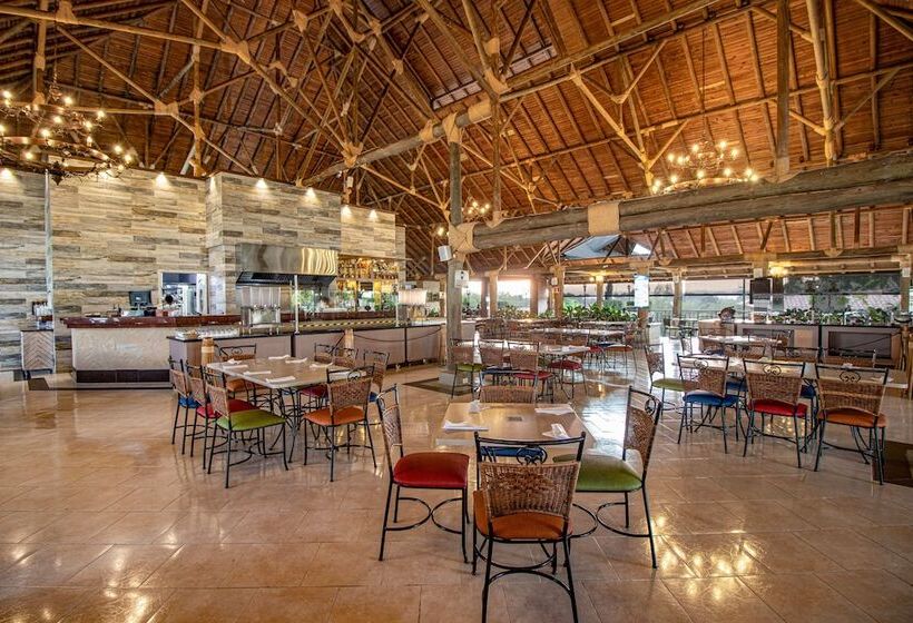 هتل Campestre Las Camelias