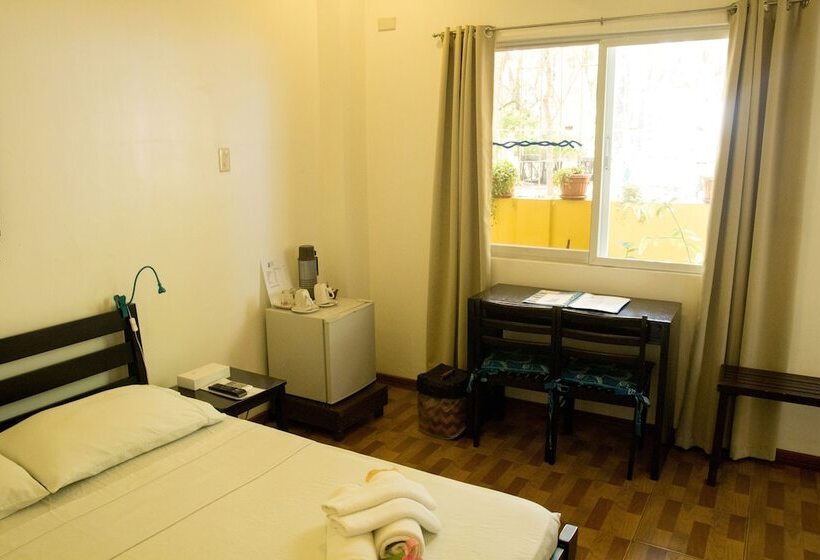 בית מלון כפרי Divegurus Boracay Beach Resort