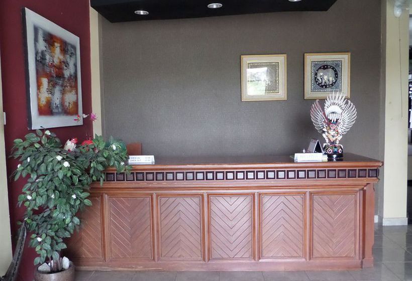 هتل Emdi House Seturan