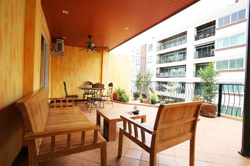 Fotos del hotel High Lords Residence:  5