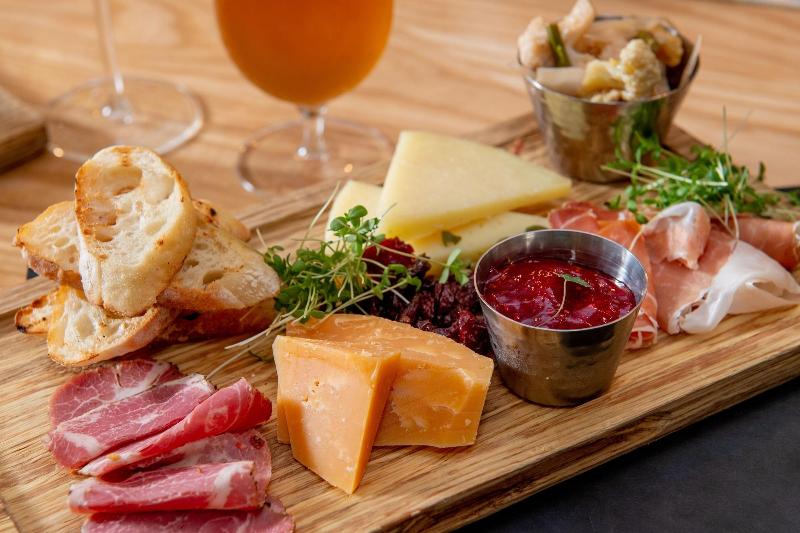 בית מלון כפרי The Hi Lo, Autograph Collection