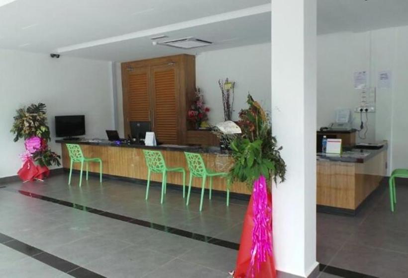هتل Langkawi Uptown