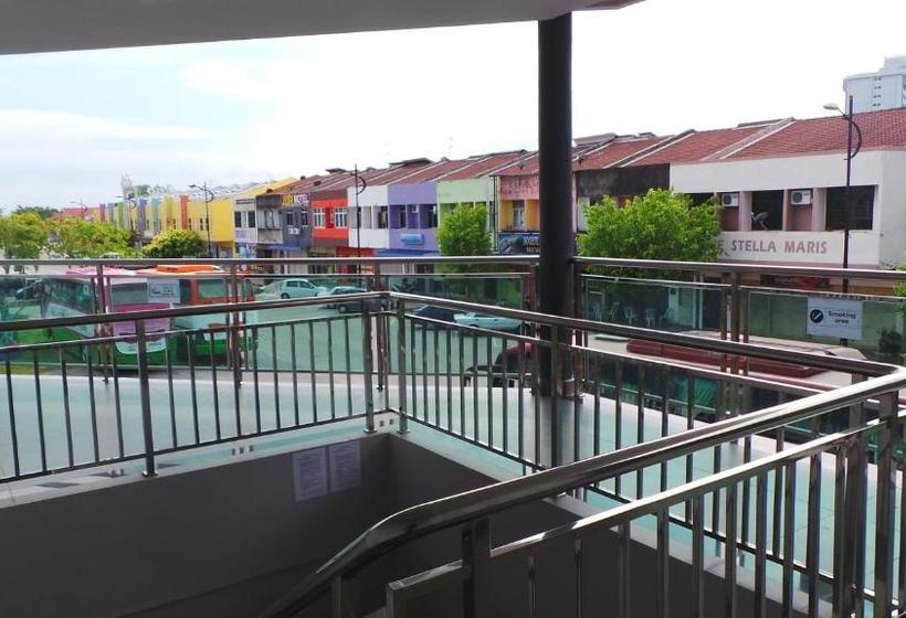 هتل Langkawi Uptown