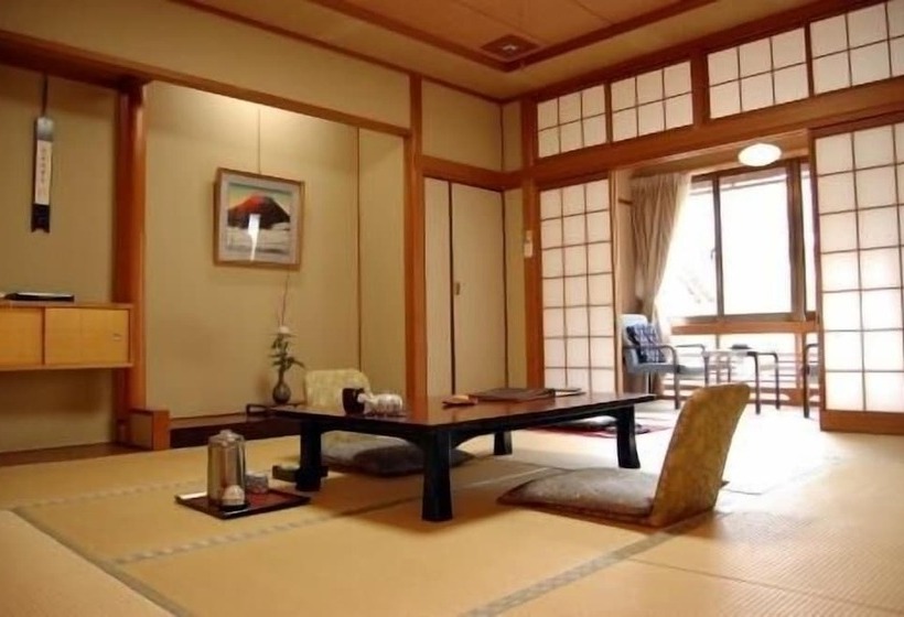 هتل Mikuniya