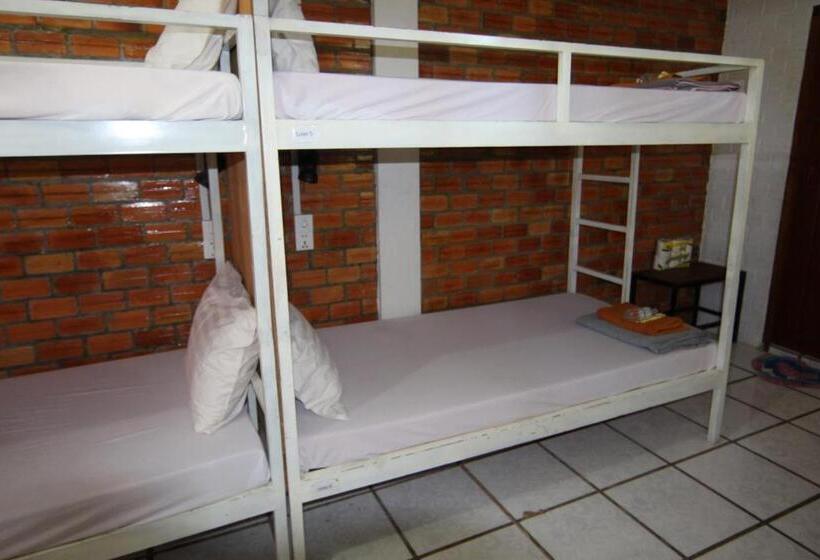 هتل Naga Angkor Hostel