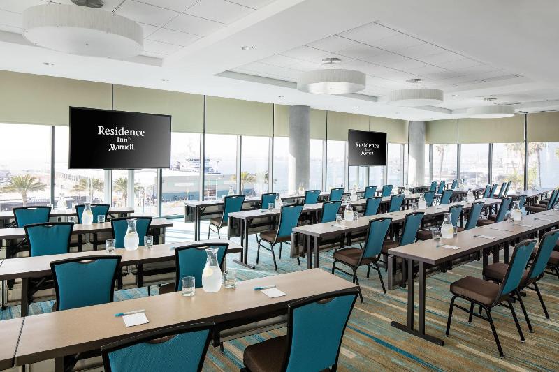 Отель Residence Inn By Marriott San Diego Downtown/bayfront