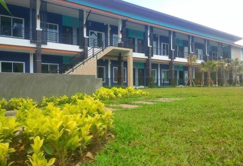 هتل Seashell Resort Krabi