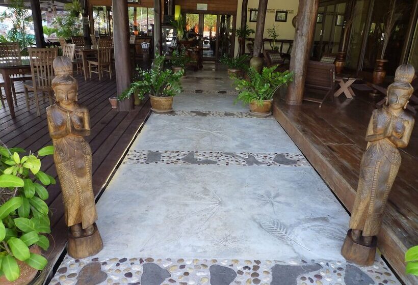 هتل The Mangrove Hideaway Koh Chang