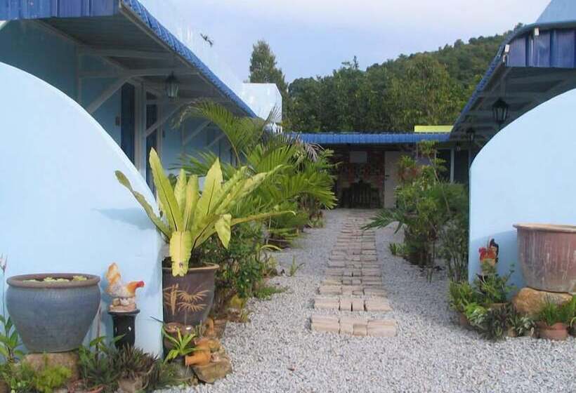مُتل The Box Chalet