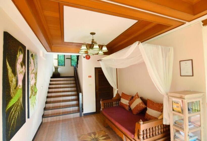استراحتگاه Papai Country Lodge Sha
