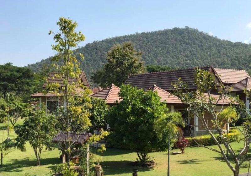 استراحتگاه Papai Country Lodge Sha