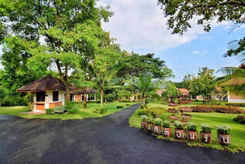 استراحتگاه Papai Country Lodge Sha