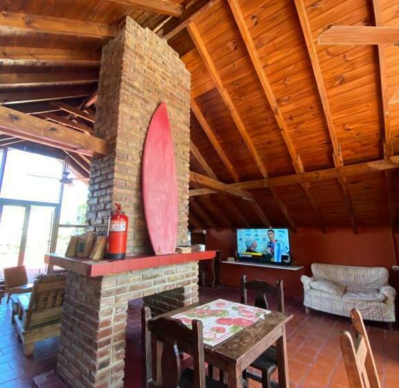 هاستل Las Grullas