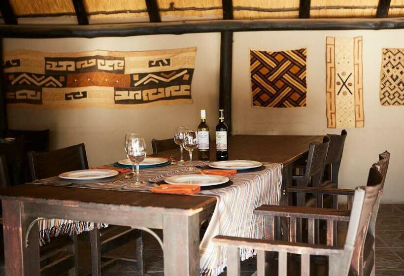 酒店 Solitaire Lodge