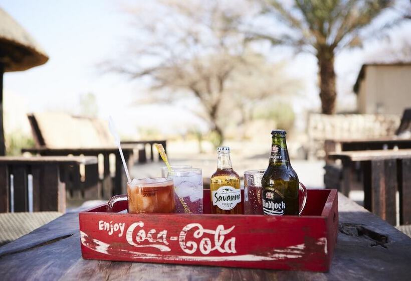 酒店 Solitaire Lodge