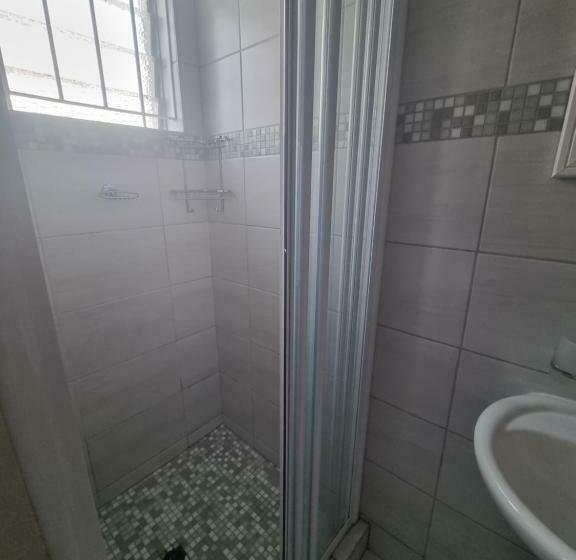 بنسيون Capital On French Guest House