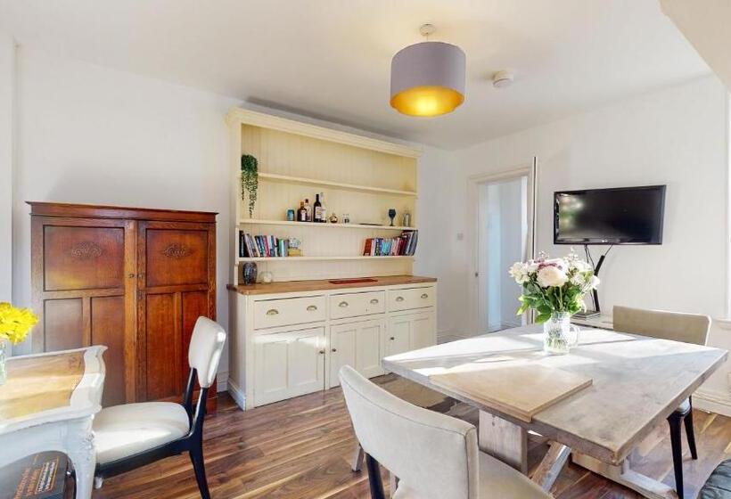 Пансион The Vicarage Tooting, Sw17