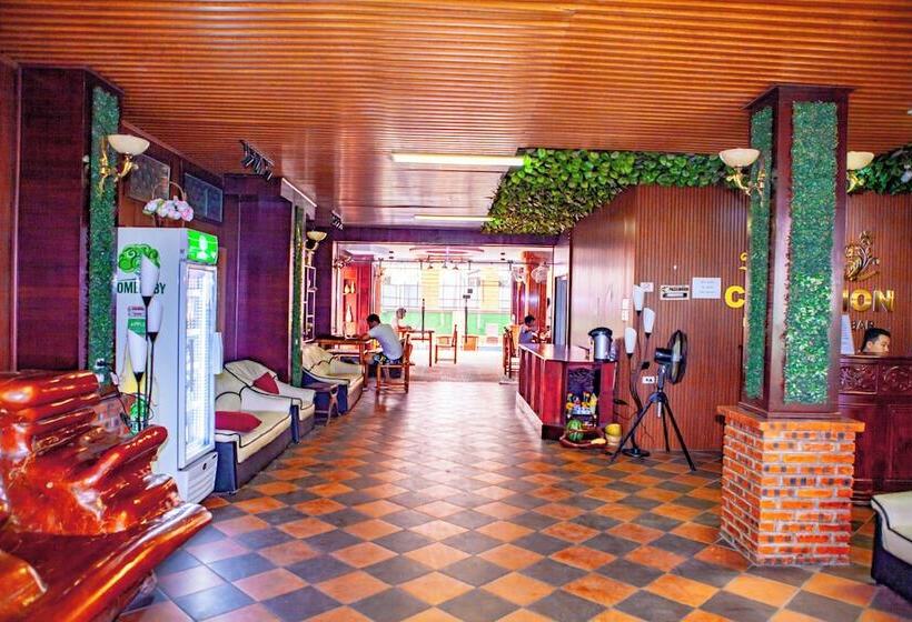هاستل Vientiane Ruby Riverside