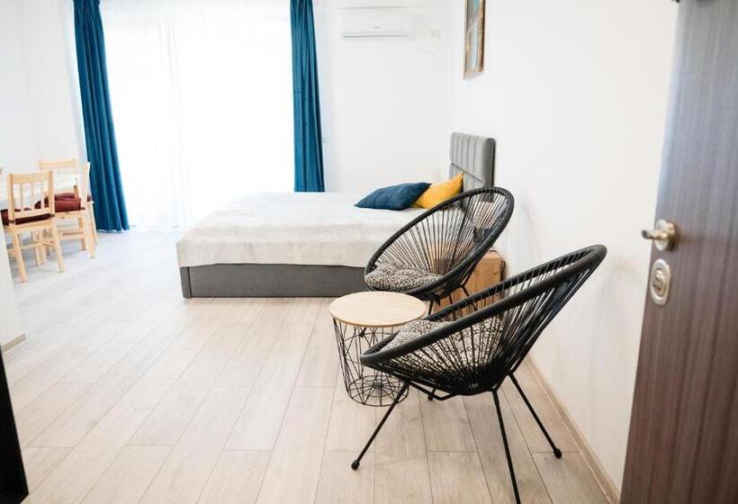 Almar Luxury Residence   Renting Apartments & Free Pool