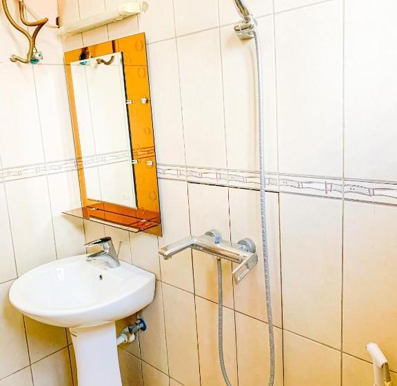 Bed and Breakfast Spring Hills Hotel   Morogoro