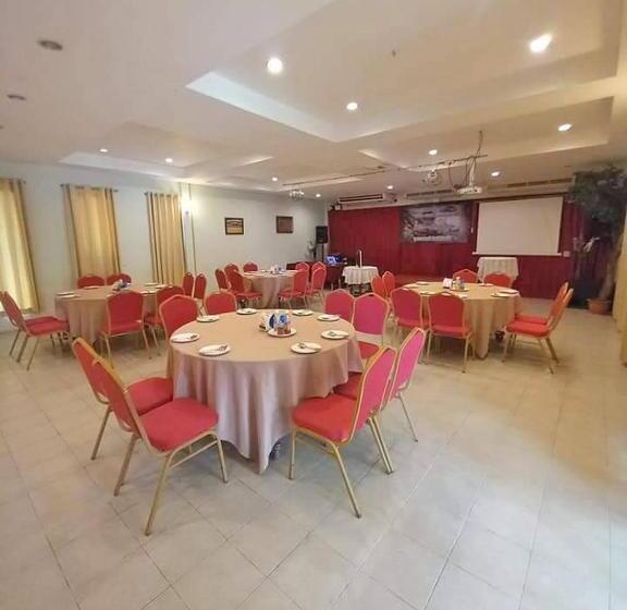 酒店 Dusita Parkview Resort @ Khua Suan Pla