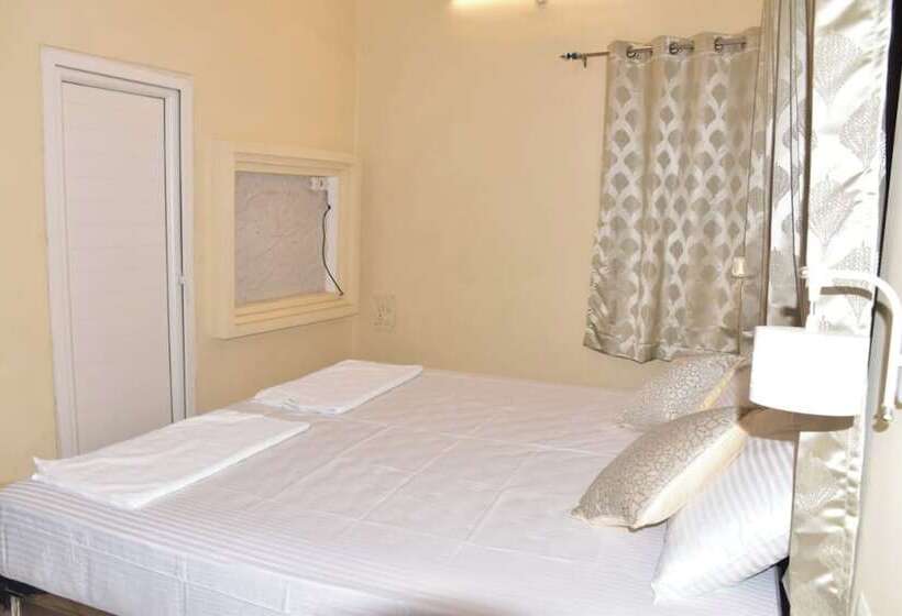 פנסיון Goroomgo Maya Inn Guest House Varanasi