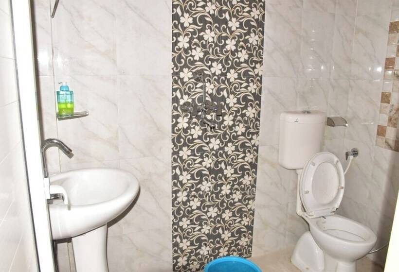 פנסיון Goroomgo Maya Inn Guest House Varanasi