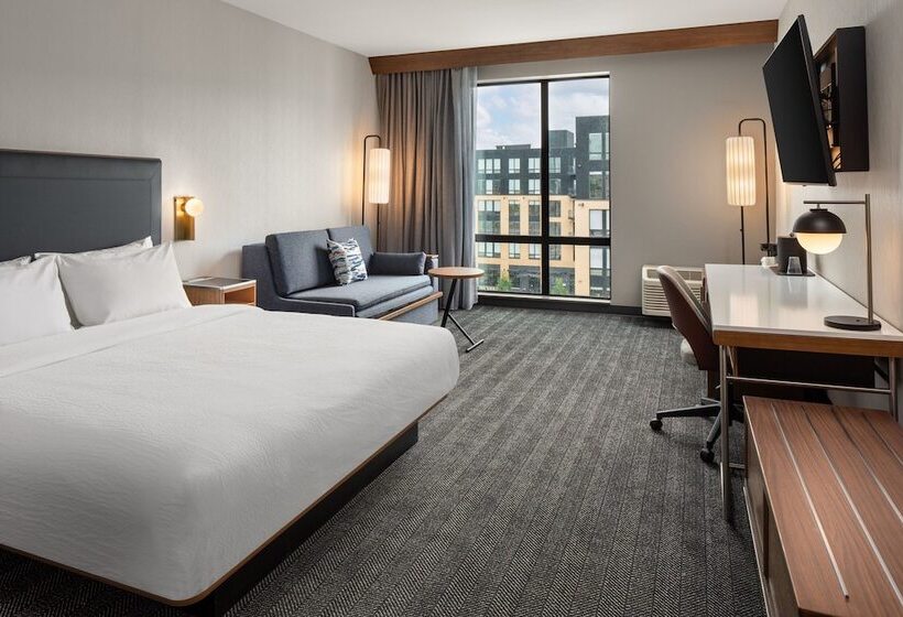 هتل Courtyard By Marriott St Paul Downtown