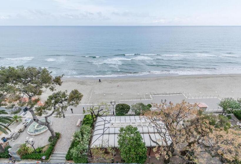 Hotiday Hotel Alassio