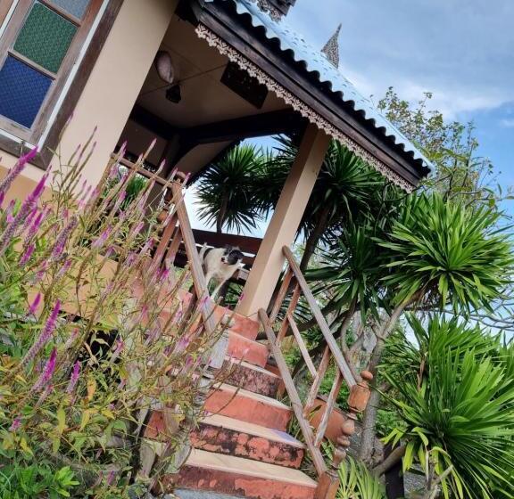 بنسيون Hello Sichang Bungalow